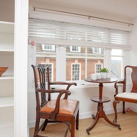 1 Perfectly Located Stylish, Comfortable Apartment シドマウス エクステリア 写真
